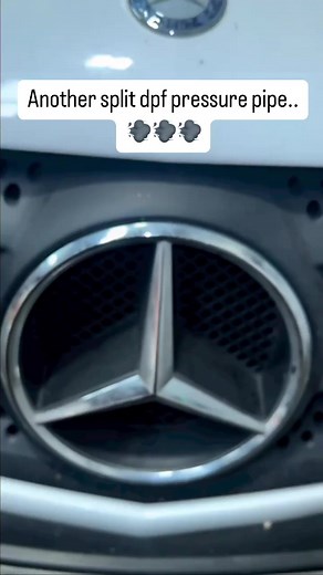 Another split DPF pressure pipe on a 1.5 dci Mercedes citan, really common issue on the engines.. #mercedes #citan #dci #mercedescitan #dpf #mechanic #mechaniclife #mechanictips #mechanicproblems #diydaly #vehicletechnician #cargarage #garagelife #motortrade #mechanicsofinstagram | DIYDaly