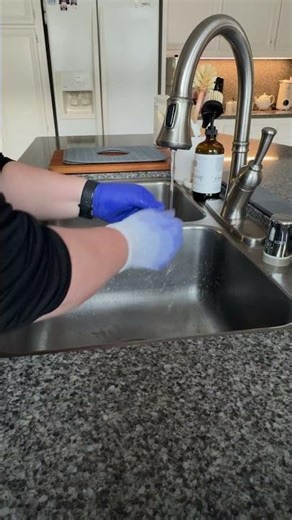 Cleaning pros don’t always use what you think… at home.