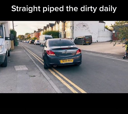 Straight-Piped Vauxhall Insignia Diesel Saloon Launch