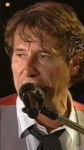 Das ganze Video ist auf meinem Kanal - Ein ehrenwertes Haus live 1992 / Open Air Symphony