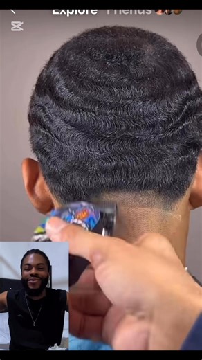 130K views · 2.3K reactions | All barbers Invest in your tools 藺 ✂️✅朗 #fypviralシ #Tutorials #beginner #fblifestyle #viralreelsfacebook #foryoupagereels | Freshbeegh | Facebook