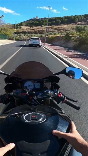 Un paseo en #jaen con la #gsxr 🏍️
