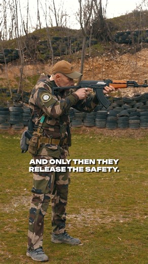 How to use safety while working with AK Platform