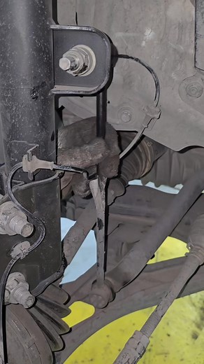 Ford Taurus stabilizer link noise fixed replacement guide #automotive #DIY #mechanic #usa🇺🇸 | Hunt’s Workshop