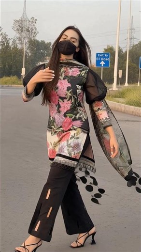 Black Outfit Mood: Timeless Beauty 🖤🌙 #viralvideo #fashionreels #shorts #viral