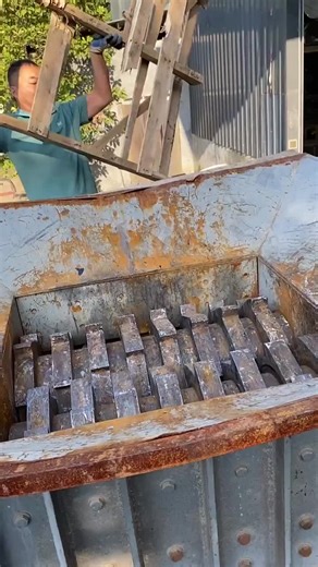 Efficient Wood Shredder Machines for Metal Recycling