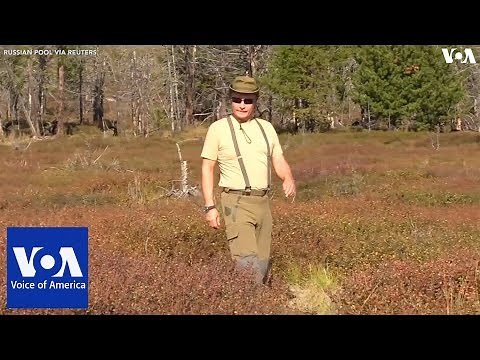 Vladimir Putin Takes Hiking Vacation