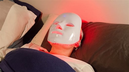 LED face masks are everywhere. But do they actually work, or are they anti-aging snake oil? | CBC News