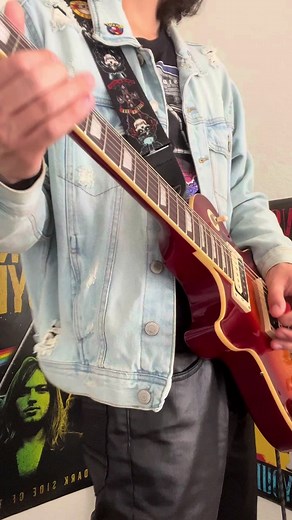 November Rain Guitar Solo • #novemberrain #gunsnroses #guitarsolo #guitar #electricguitar #guitartok #slash #fyp