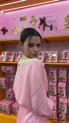 KOLAB Asia on Instagram: "SHEEP Carry The “Celeb”ration @beccca #SHEEPxfreenbecky #SHEEPTheCelebration #beckysangles #kolabasia"