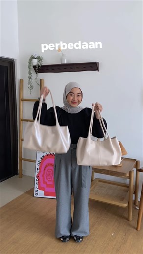 Perbandingan Tas Shoulder Bag Megumi Ukuran M dan L