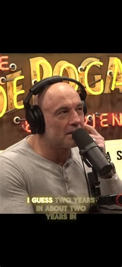 Adam sandler and Joe Rogan share HILARIOUS topics about there experience on comedy! 🤣