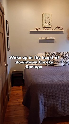 🛌✨️ Wake up in the heart of downtown Eureka Springs. #DowntownEurekaSprings #VacationMode #GoodMorning #MorningVibes #Relaxation #EurekaSpringsAirBnb #StayEureka #CozyCabin #CozyVibes #SummerVibes #NightOwlNightlyRentals | Night Owl Nightly Rentals