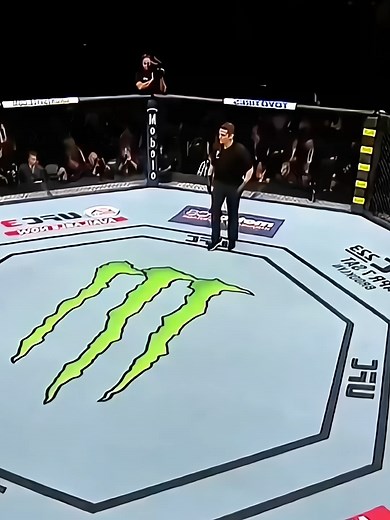 UFC VETERAN TAUGHT LESSON 💥 #mma #UFC #boxing #fyp #viral | ufc slap boxing