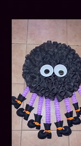 4K views · 51 reactions | DIY Halloween Spider李Comment spider for my free step by step tutorial ️ #holliehobbies #halloweenwreath #craftingideas | Hollie Hobbies | Facebook