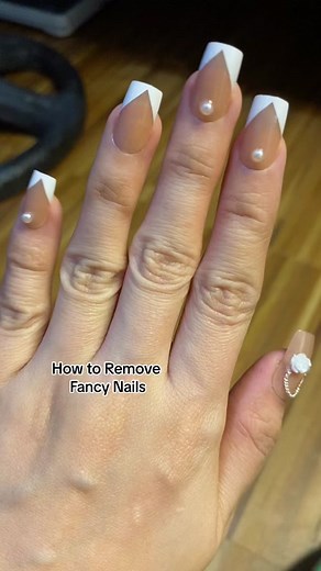 Step by Step process on How to Remove Fancy Nails #pressonnails #nailtech #smallbusinessinph #affordable #affordable #budolfinds #shopwithme #fakenails #shortfancynails #shortfancynails #affiliate #nailstyleideas #tiktokaffiliate #affiliate