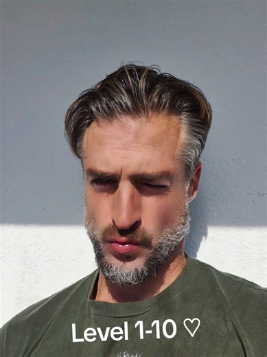 “Let’s settle this once and for all…😉 Gray hair: timeless or trouble? 😌🔥😇 Rate it 1–10 🩶✨ ------- Vamos a dejar esto claro de una vez… 😌 El pelo gris: ¿atemporal o peligro? 🩶🔥 Puntúalo del 1 al 10 👀✨ #GentlemanStyle #GreyHairDontCare #TimelessElegance #Aquariusseason #fyppppppppbabyyyy