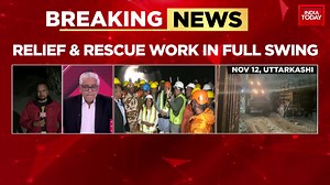40 workers trapped in Uttarkashi tunnel collapse. Relief and rescue operations underway. Ankit Sharma with latest update. Watch #NewsToday with Rajdeep Sardesai: https://tinyurl.com/3m5kamts #Uttarkashi #News #ITVideo | India Today