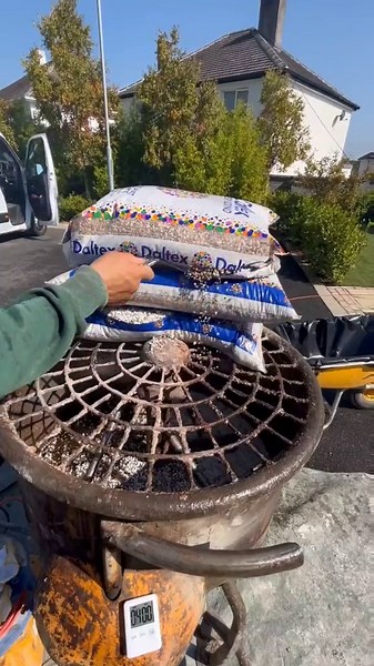 Watch This Stunning Resin Bound Driveway Transformation