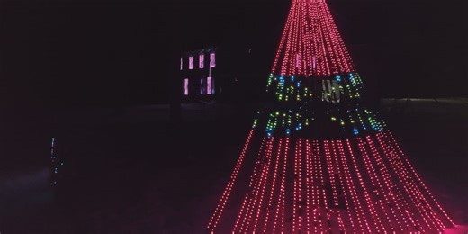 Holiday Light Tour: Rural Geneseo family creates holiday light show spectacle