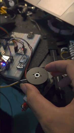 SimpleFOC mini with magnetic encoder AS5600 and 2804 100KV BLDC #esp32