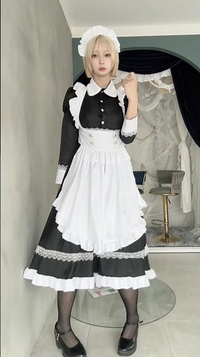 This year's Halloween is a maid outfit