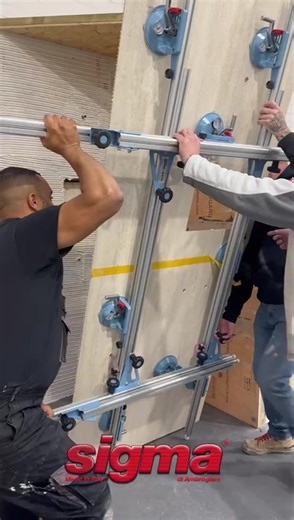 Day 2 of our 3 day large format tiling courses held at Sigma Uk academy. Intensive course with everything hands on! No sales pitch just straight up learning 😎🔥 #tiling #tools #tilecutter #tilers #trades