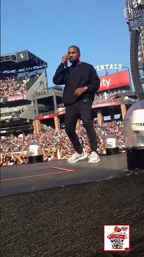 Kayne West Performance Live Concert Show