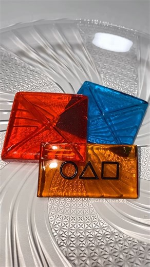 キャンディちゃん CANDYCHAN | 【飴細工】イカゲームの招待状飴で作ってみました🍭 Squid Game Invitation Card Candy #squidgame #fyp | Instagram