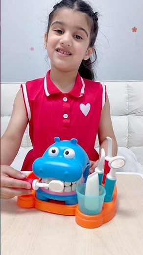 Learn to brush your teeth - healthy teeth habits #kidsvideo #kidsshorts