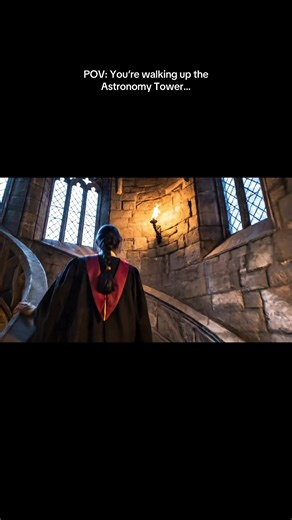 Exploring the Astronomy Tower at Night in Hogwarts