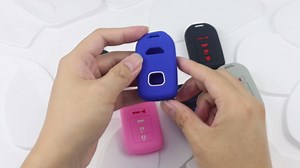 QBUC 2Pcs for Honda Key Fob Cover, fits for Honda HR-V Pilot Odyssey LX EX 2014 2015 2016 2017 2018 2019 2020 2021 2022 Key Protector Silicone Rubber Accessories 4 Buttons (Black+Grey)