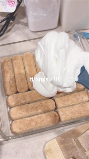 i forgot to record the cocoa powder on top sorryyyyyy me when the boy i like is probably gay but that's ok he can get his man