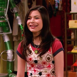 150K views · 9.9K reactions | Woohoo ! Spencer a eu son bisou !  #mynickelodeon #icarly | Nickelodeon en Français | Facebook