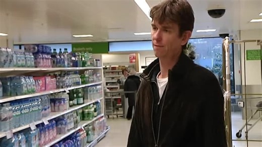 Personal Services Required S01:E03 - House Managers