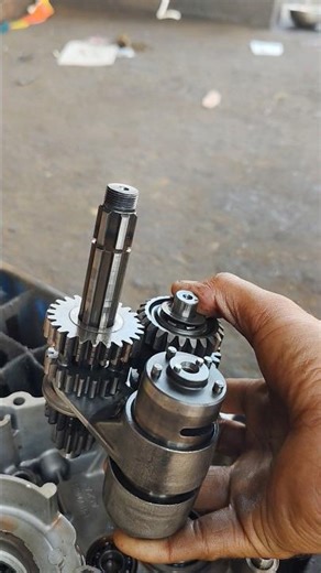 gear box #installing #splendor #bs6 #viral #video
