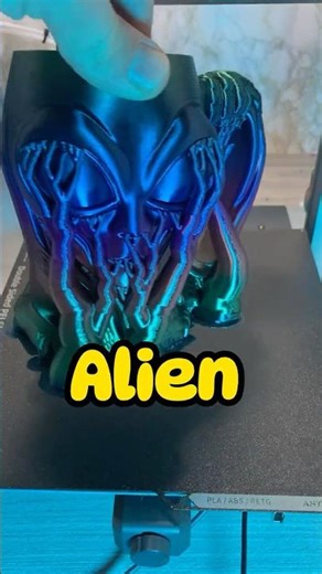 3D Printed Alien Can Holder