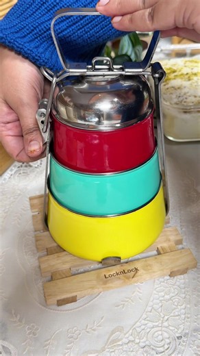 Delicious Pack With Me: Colorful Tiffin Box Ideas