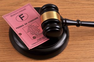 Permis de conduire à 17 ans, c’est désormais officiel !