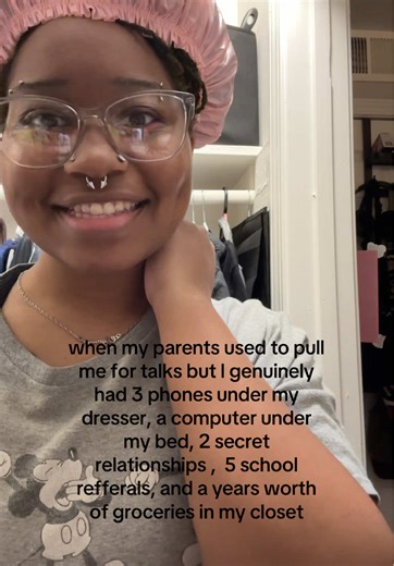 I finally brought a shower cap and ofc it’s tiny #parents #fyp #southpark #strictparents