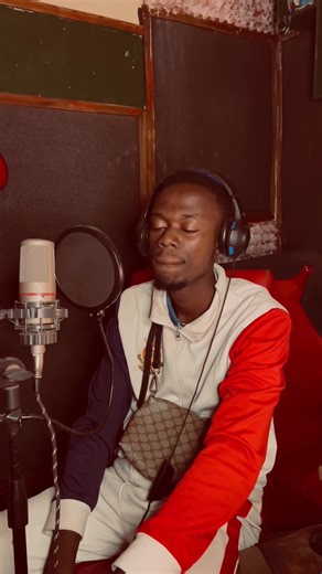 Nashukuru by Destin Mugisho: Plus Size Fashion Trends