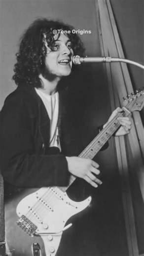 The Shocking Story of Jeremy Spencer #guitar #fleetwoodmac #popular #music #shorts