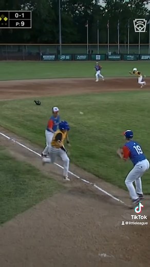 46K views · 308 reactions | this might be the most chaotic double play in little league history 藍 #LLWS | Little League | Facebook