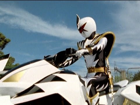 Black Ranger vs White Ranger ATV Fight | E16 | Dino Thunder | Power Rangers Official