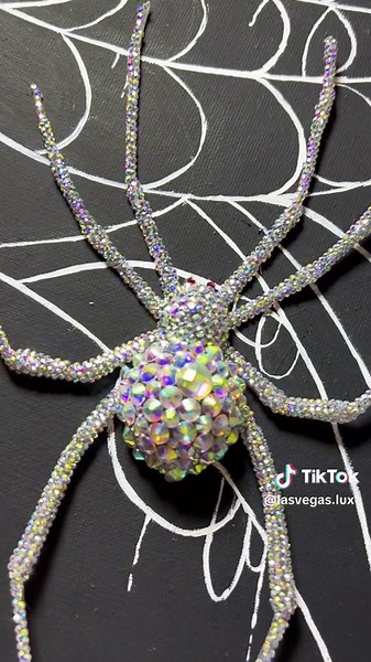 Sparkly spider anyone?✨🕷️🕸️ . . . . . . . . . #spider #fyp #bling #custombling #sparkle #strass #custom #customart #rhinestones #rhinestones #beauty #abrhinestones #pretty #explore #swarovskicrystals #swarovski #gorgeous #spiders #lasvegas #lasvegasart #spiderweb #art #artist #kawaii #cute #cuteart