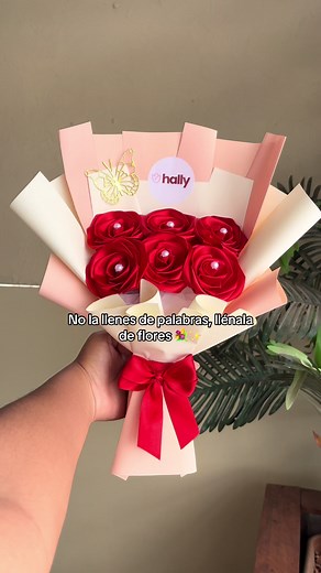 Hermoso Ramito de Flores Hechas a Mano - Tutorial y Creación