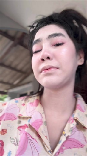 แกะกระเป๋าลูกใหม่ก่อนเต้นรำที่วัดท่าขาม