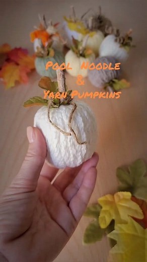 Pool Noodle & Yarn Pumpkins @createdbyandi #createdbyandi #tutorial #easy #fall #falldecor #autumn #pumpkin #reels #facebook #pumpkinseason #halloween #hobbylobby #halloweendecor #idea #dollartree #yarn #diy #diycrafts #diydecor #created #centerpiece #decor #facebookreel #homedecor #tabledecor #ideas #handmade #ősz #craft #foryou | Created by Andi