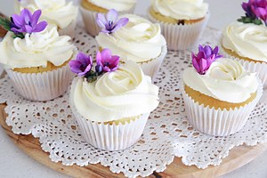 25 Amazing Wedding Cupcake Ideas and Designs | Wedding Spot Blog