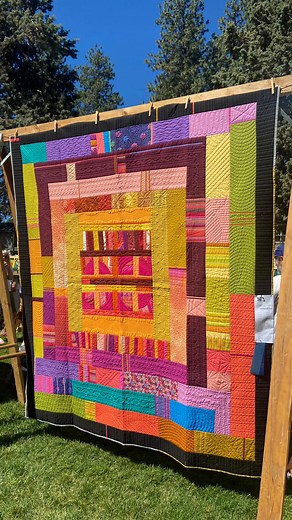 #sistersoutdoorquiltshow #sistersoregon #quiltshow #summervibes #sistersoutdoorquiltshow2025 #summerstyle | Nancy Beck